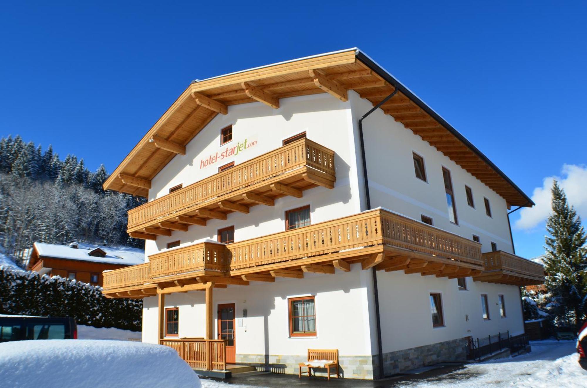 Hotel Starjet Flachau Exterior photo